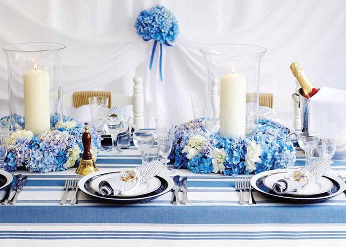 Tô điểm ngọt ngào cho tiệc cưới ngoài trời với sắc xanh trắng của hoa cẩm tú cầu